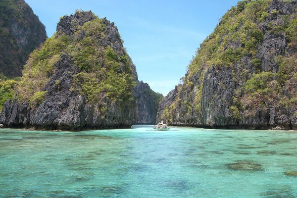 Bacuit Bay, El Nido (Wikimedia Commons, CC BY 4.0)