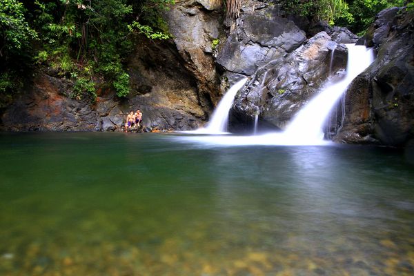 Estrella Falls, Narra (Wikimedia Commons, CC BY-SA 4.0 / CC BY 3.0)