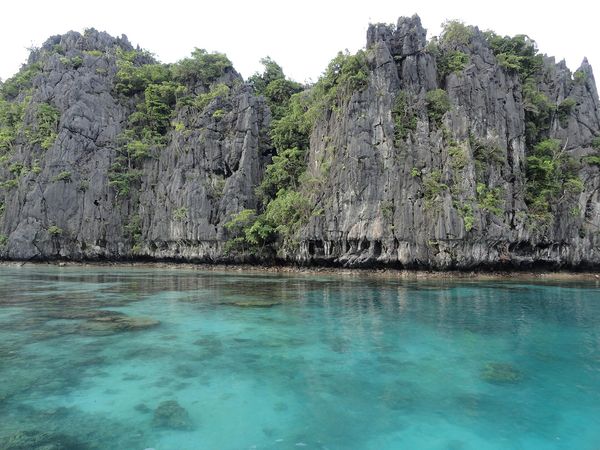 Small Lagoon, El Nido (Wikimedia Commons, CC BY 2.0)