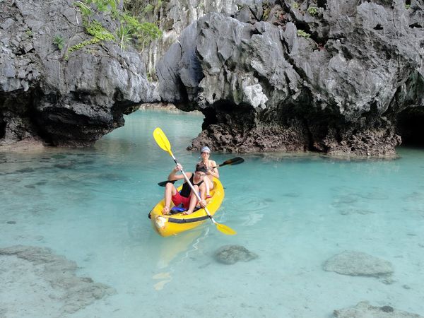 Small Lagoon, El Nido (Wikimedia Commons, CC BY 2.0)