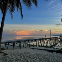Sunset on Onuk Island, Balabac (Wikimedia Commons, CC BY-SA 4.0)